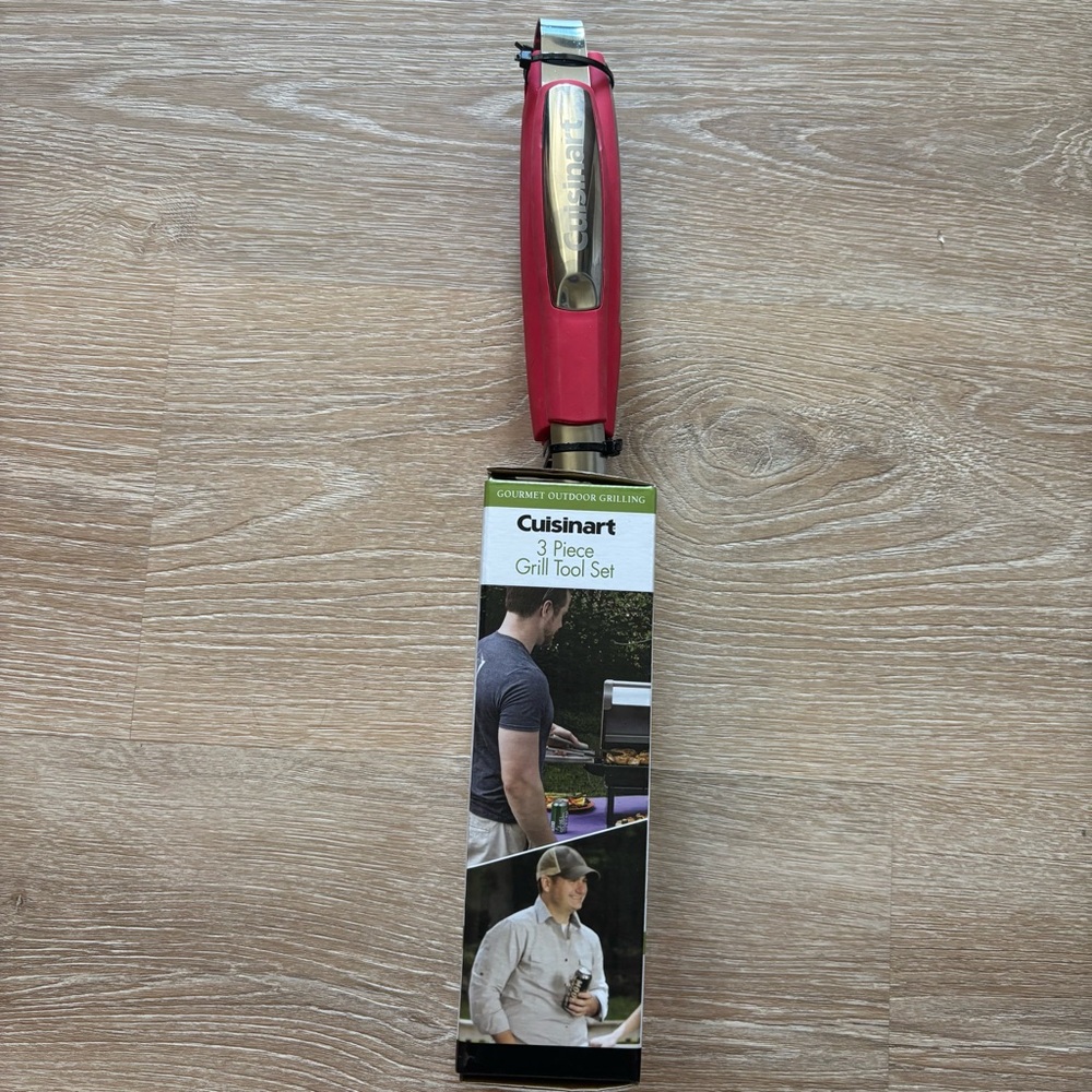 NEW Cuisinart 3 Piece Grill Tool Set Red Rubberized Handles Fork Spatula Tongs - Picture 6 of 7